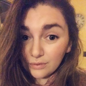 Meet your Posher, Kassandra